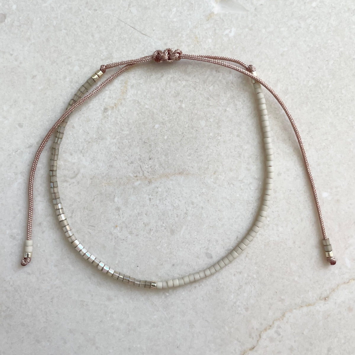 Delica Armband - Ivory & Shimmer