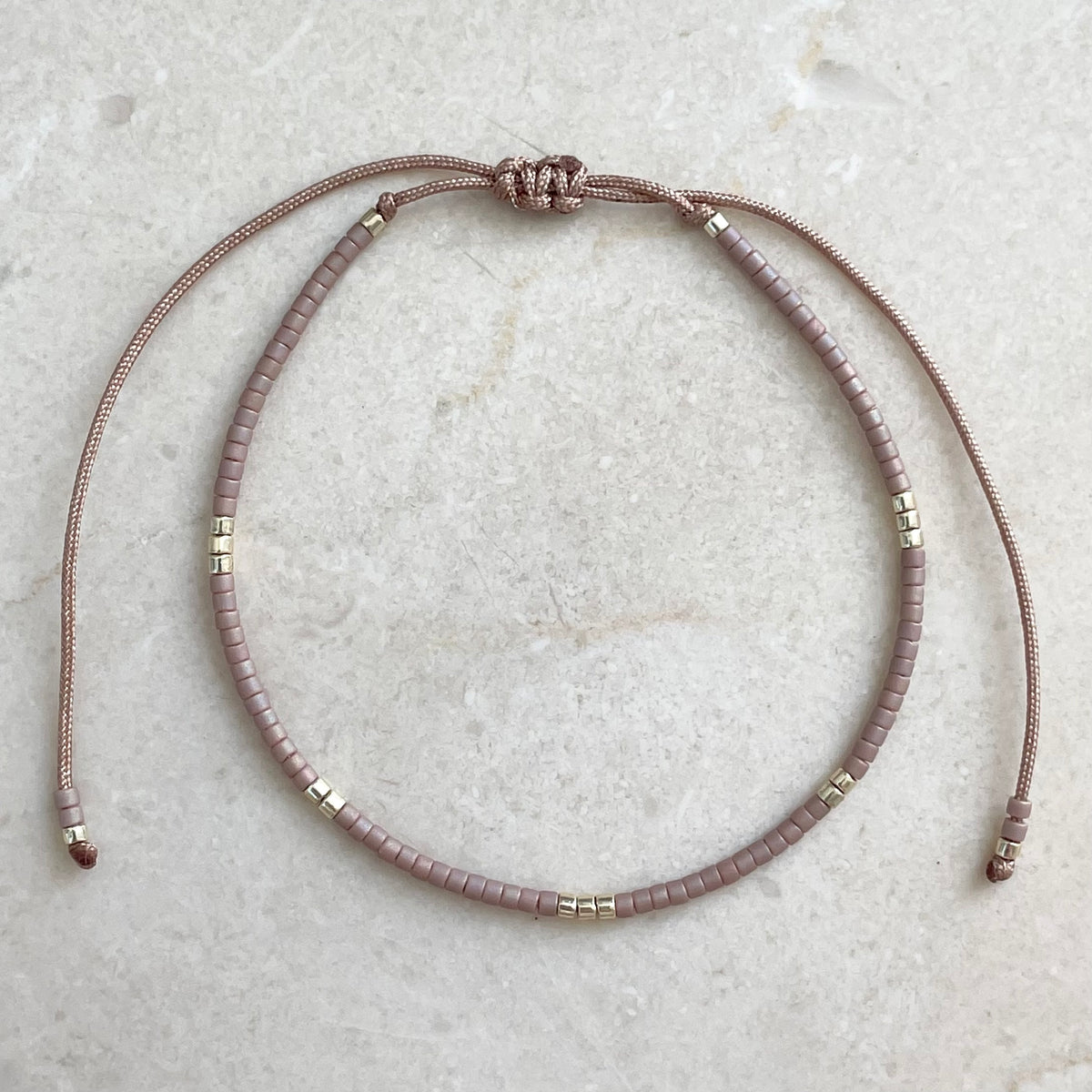 Delica Armband -  Rosé Brown